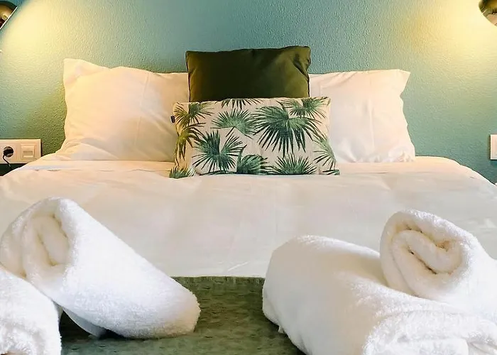 Destination Hostal Porto Santo