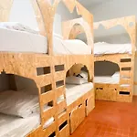 Destination Hostel