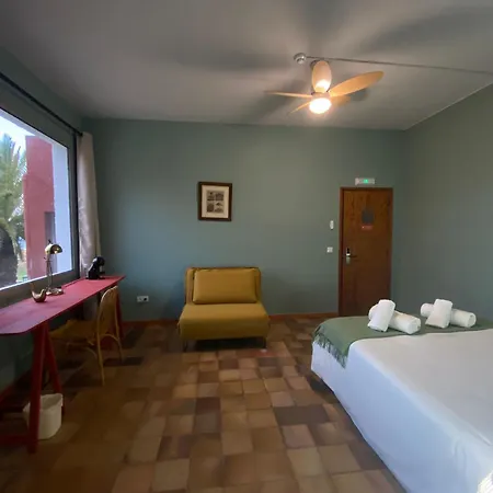 Destination Hostel